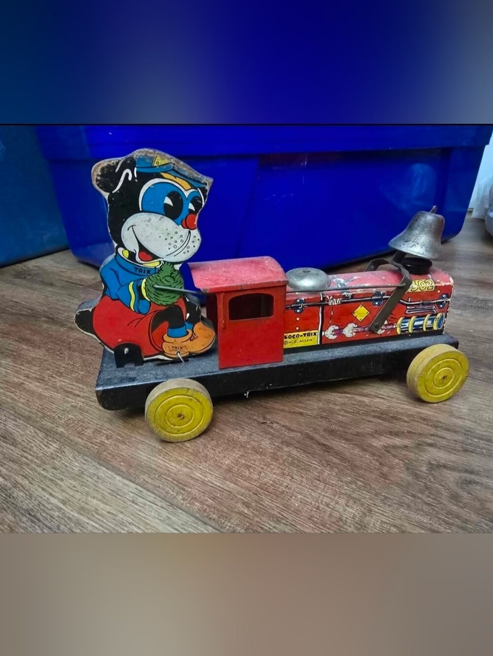 Vintage 1930's Gong Bell  LOCO TRIX Pull Toy Used